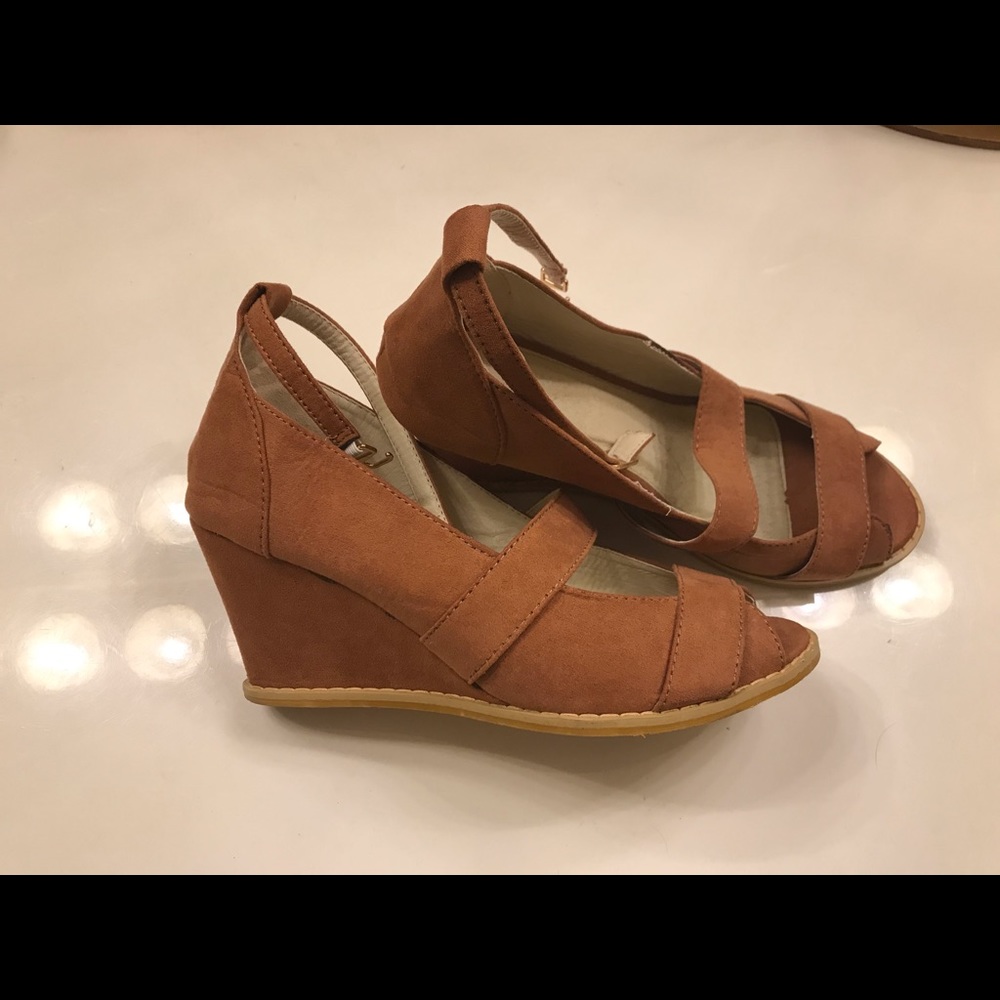 Wedge sandal